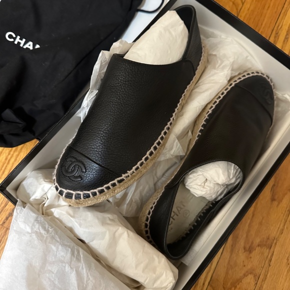 Chanel Espadrilles - Picture 3 of 4